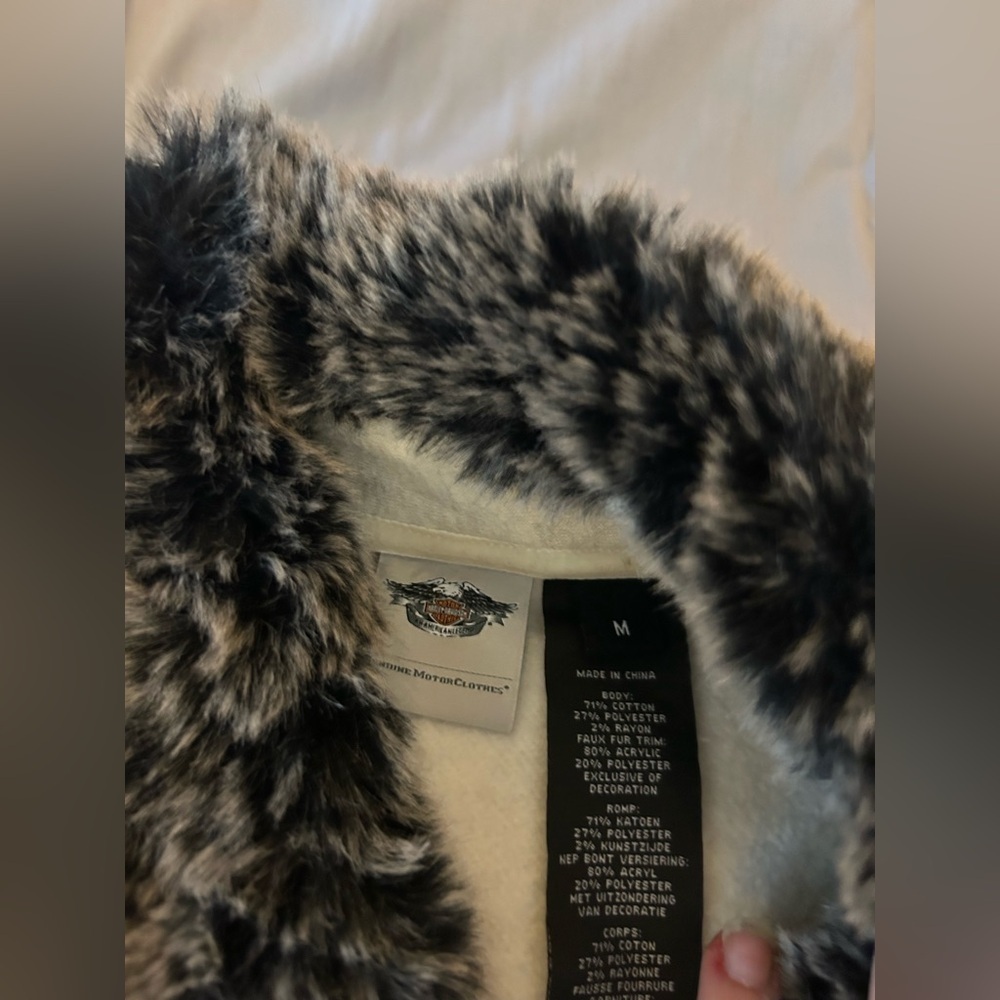 Harley-Davidson Light Beige Pea Coat with Faux Fur Collar - Picture 3 of 9